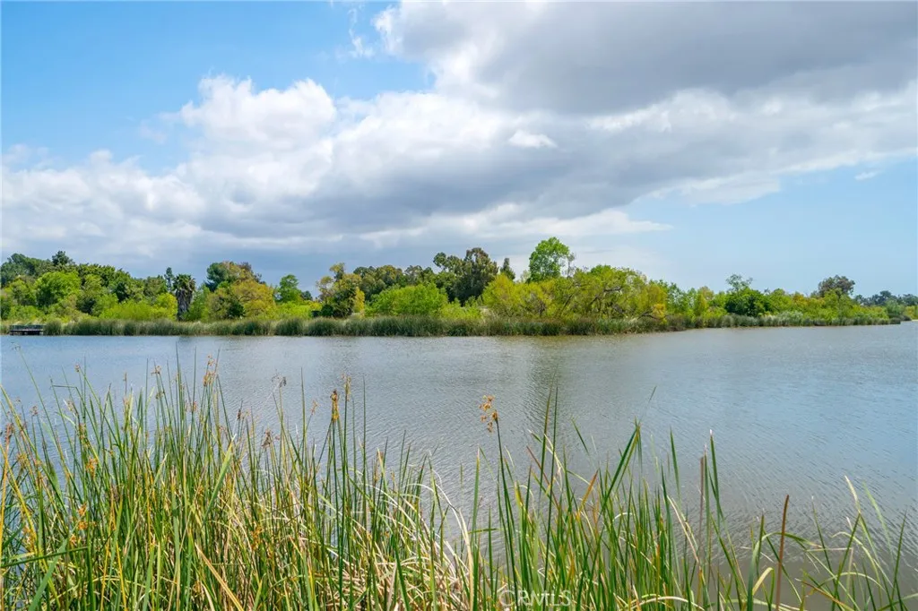 26021 President Avenue