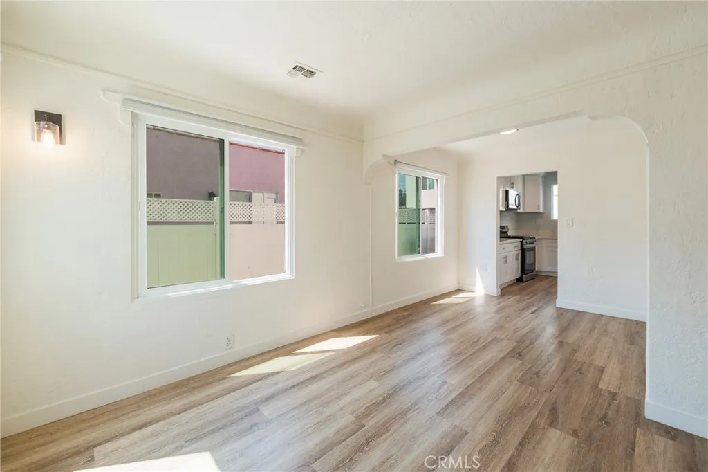 26021 President Avenue