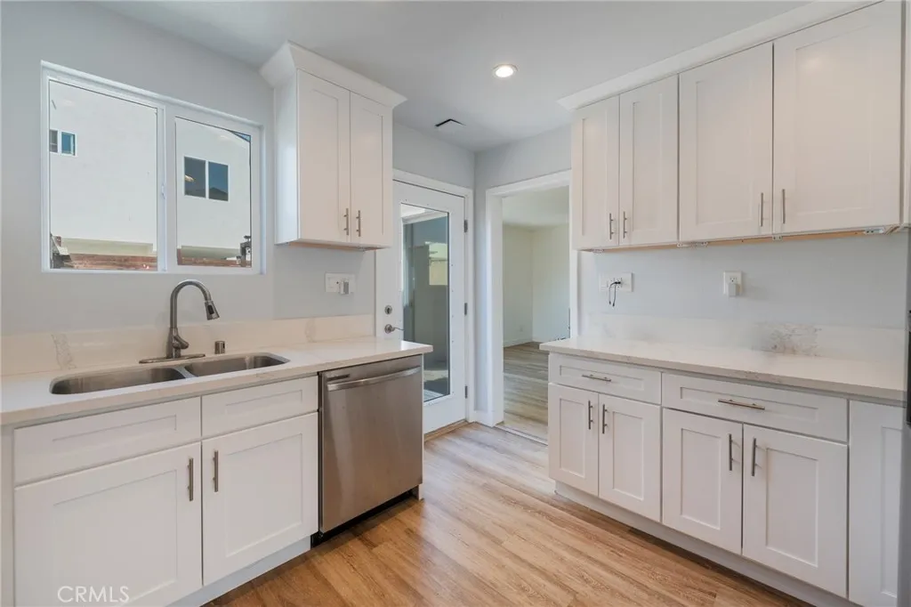 26021 President Avenue