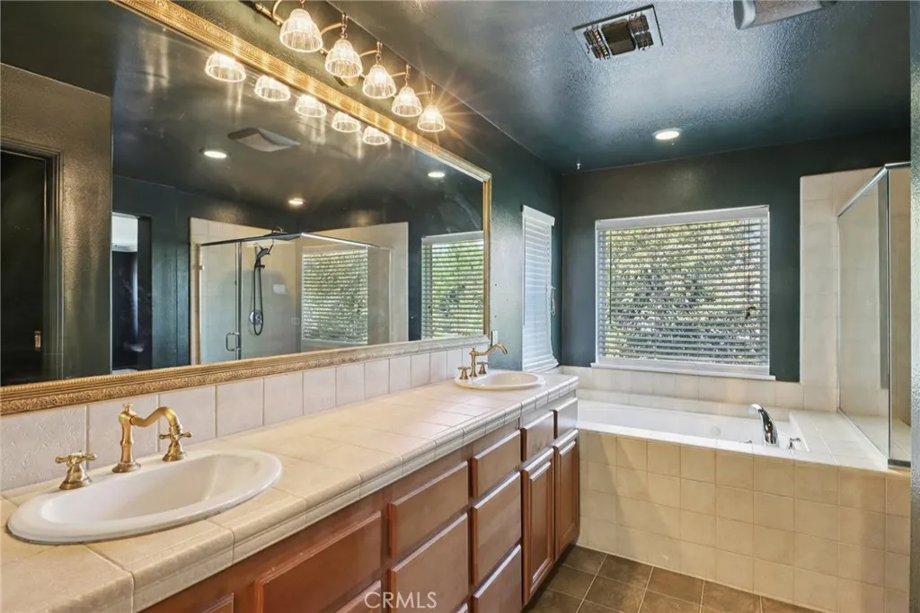 29144 Lighthouse Court