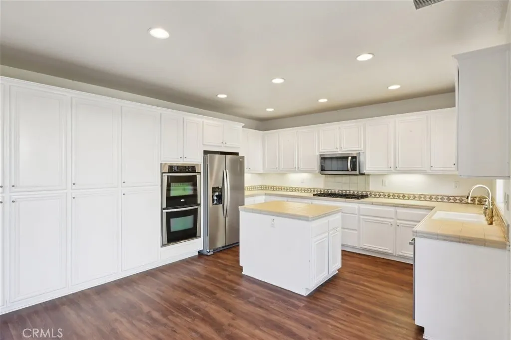 29144 Lighthouse Court