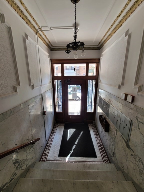 1 Crawford St # 12