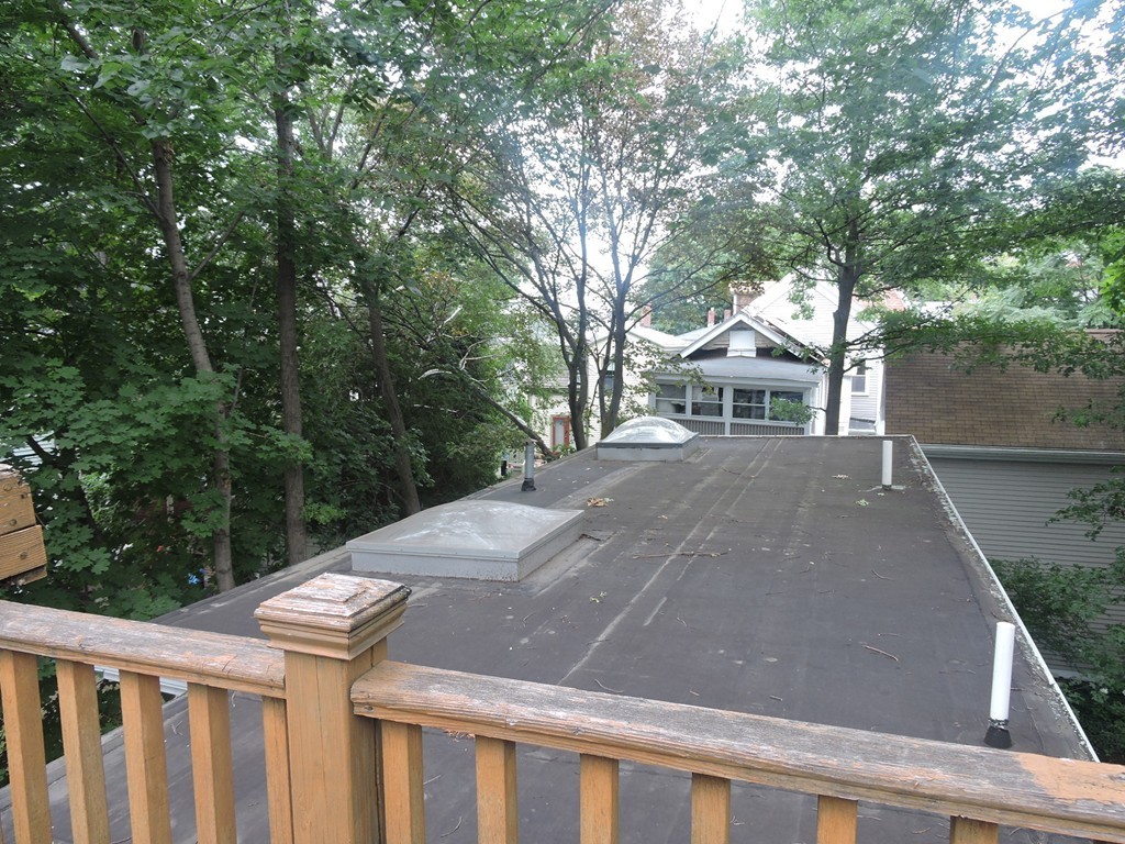 27 Chalk Street # 2