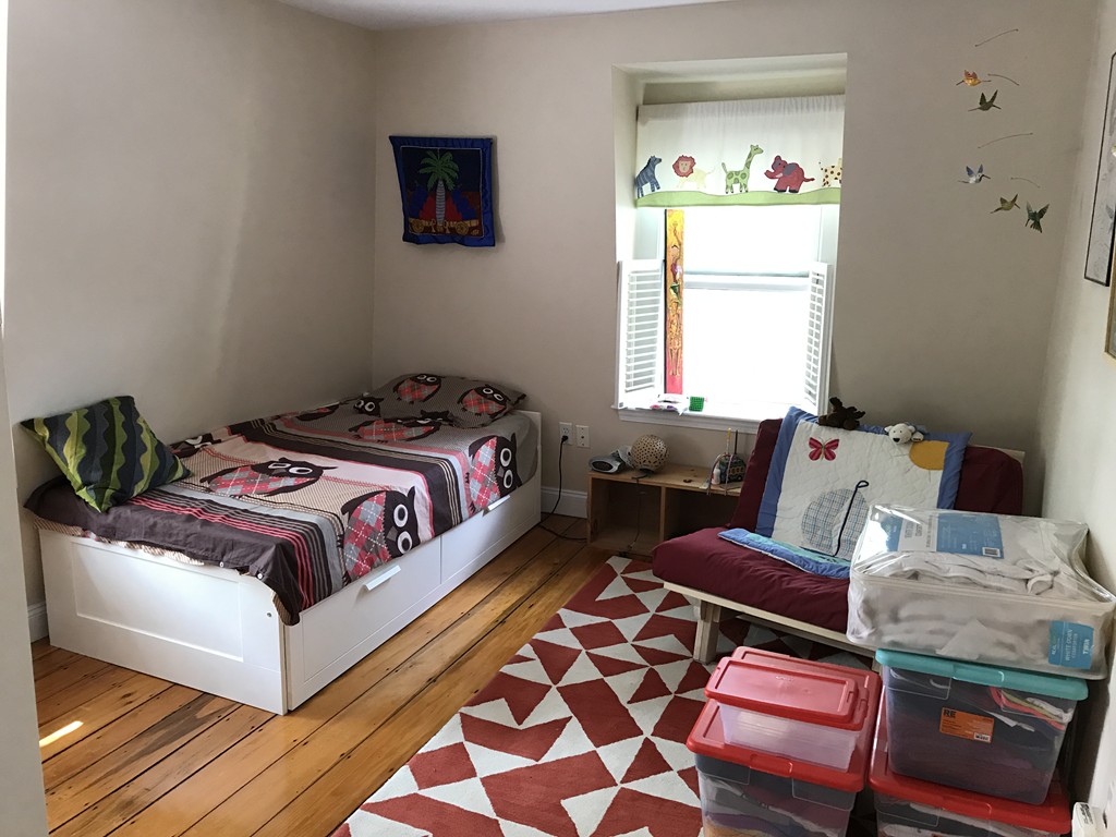 27 Chalk Street # 2