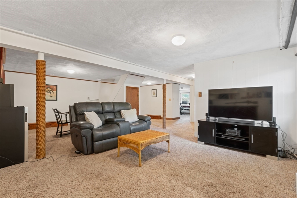 27 Jeffrey Rd