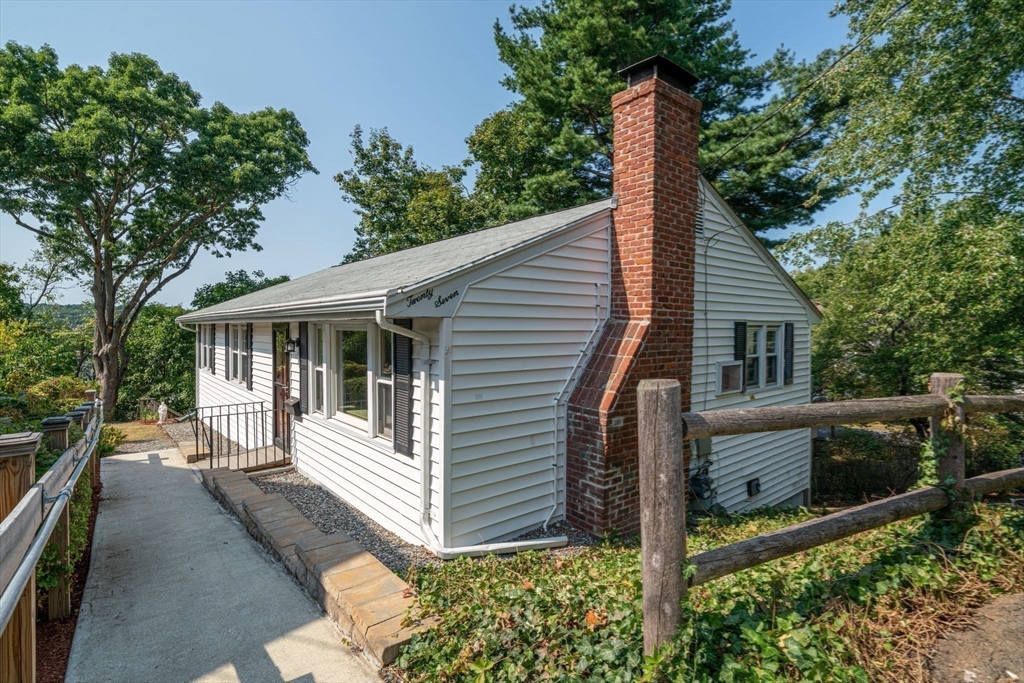 27 Jeffrey Rd