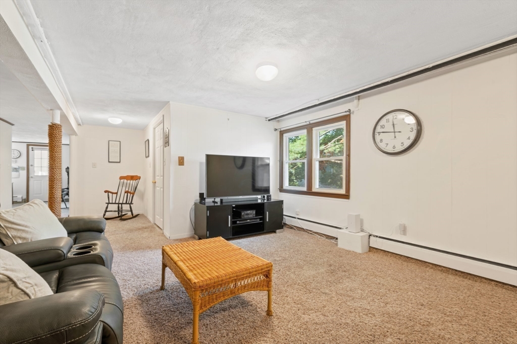 27 Jeffrey Rd