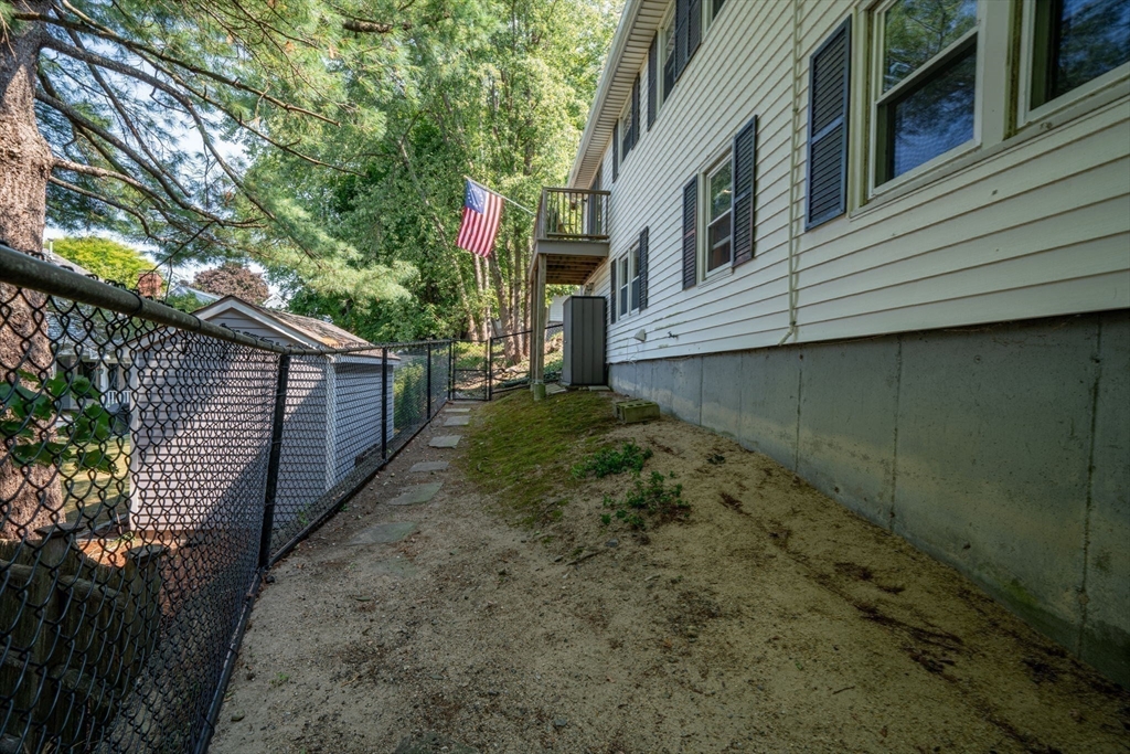 27 Jeffrey Rd