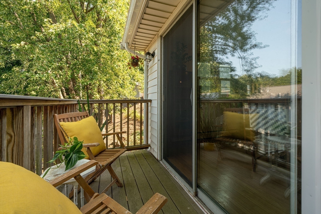 27 Jeffrey Rd