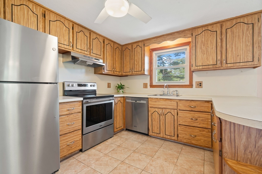 27 Jeffrey Rd