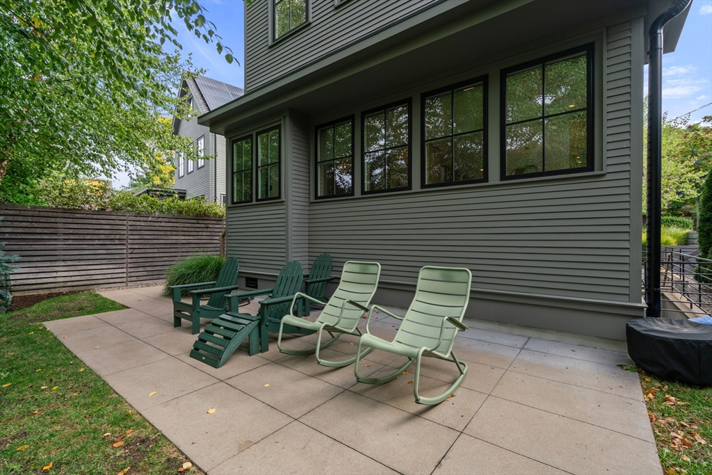 136 Cushing St # 136