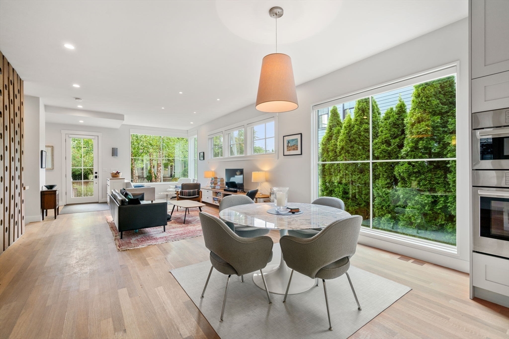 136 Cushing St # 136