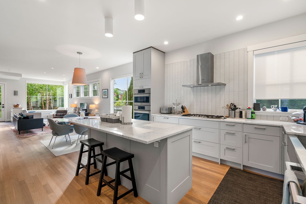 136 Cushing St # 136