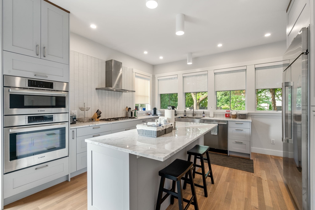 136 Cushing St # 136