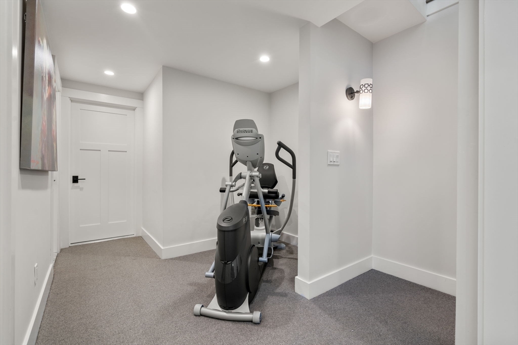 136 Cushing St # 136