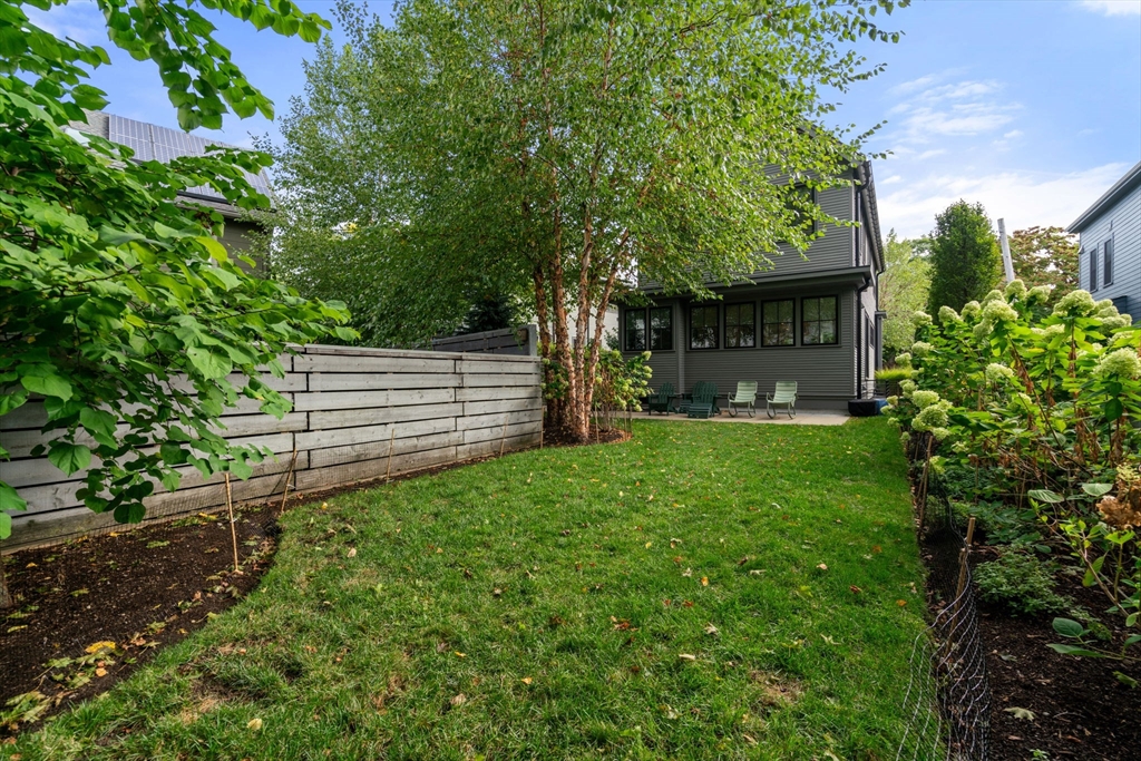 136 Cushing St # 136