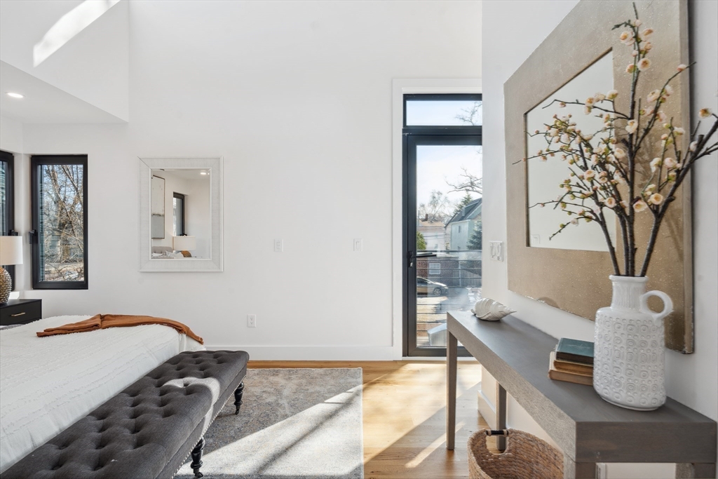 23 Reed Street # 2