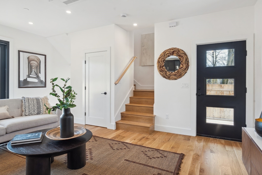 23 Reed Street # 2
