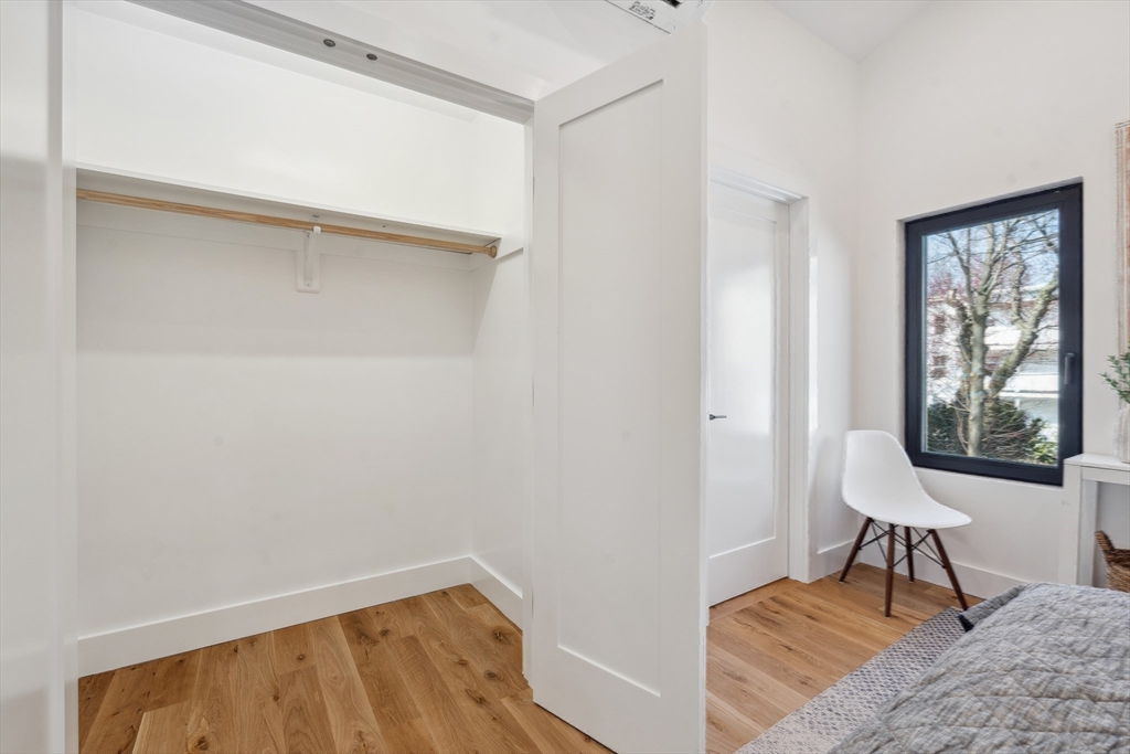 23 Reed Street # 2