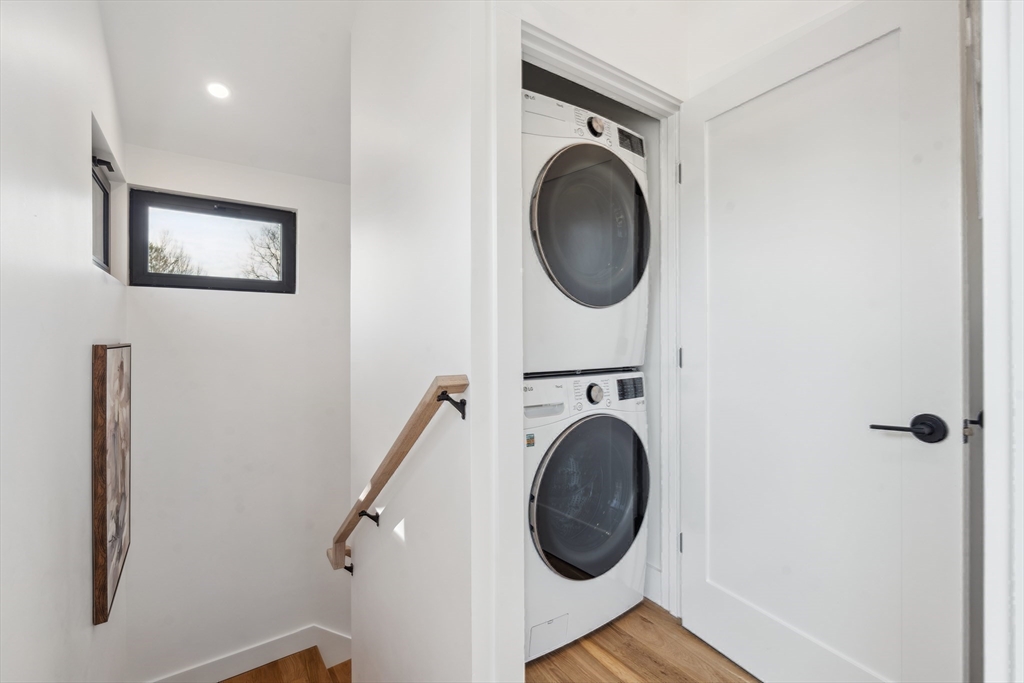 23 Reed Street # 2