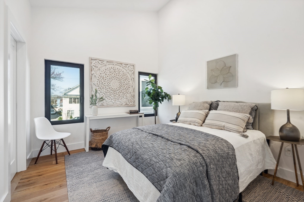 23 Reed Street # 2