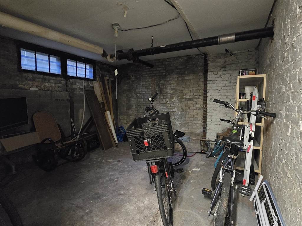 11 Story St # 31