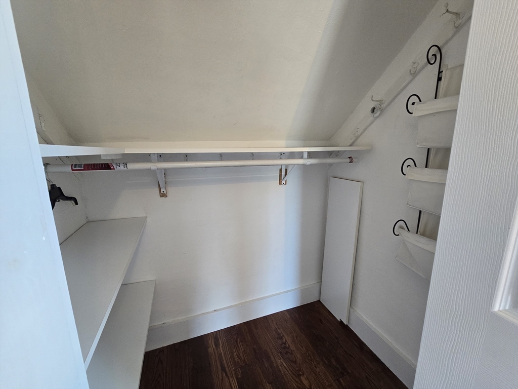 7 Bridge Street # 11
