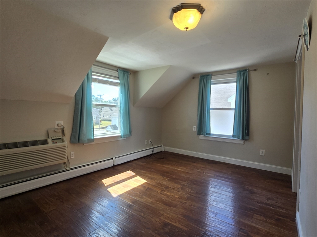 7 Bridge Street # 11