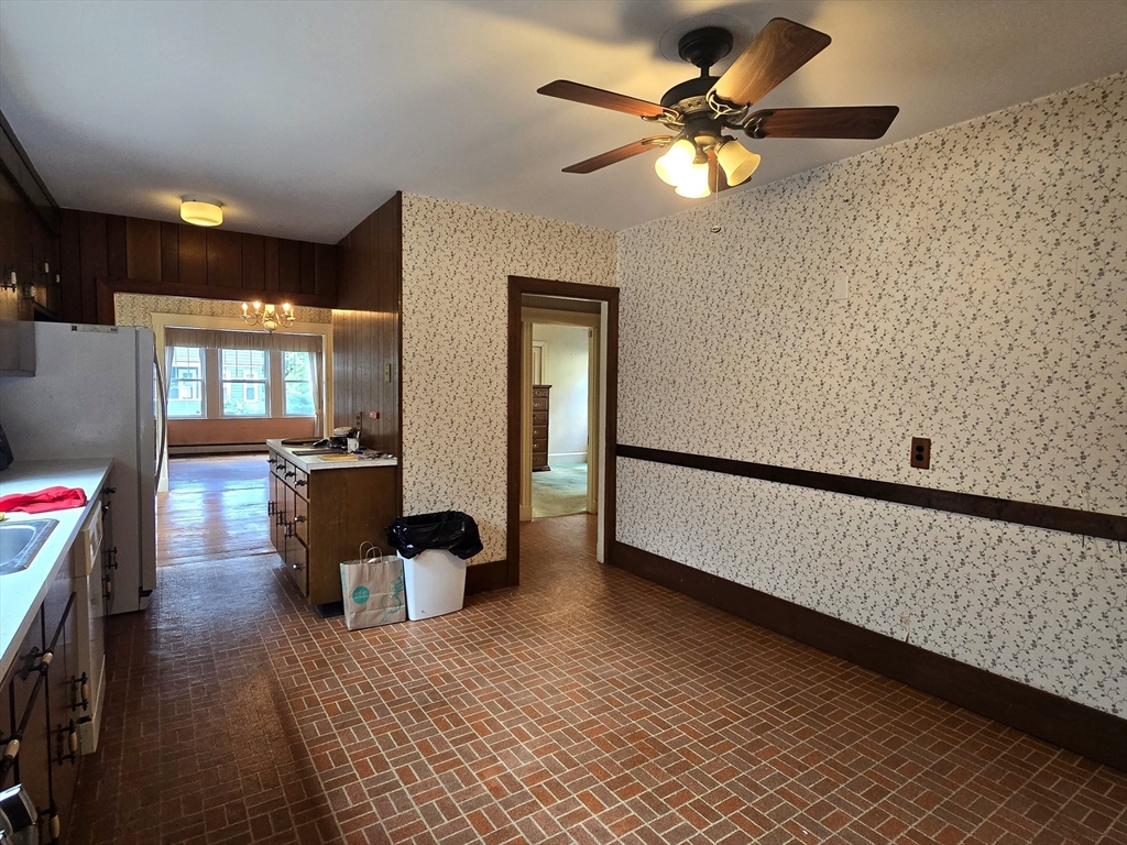 243-245 Lexington Ave
