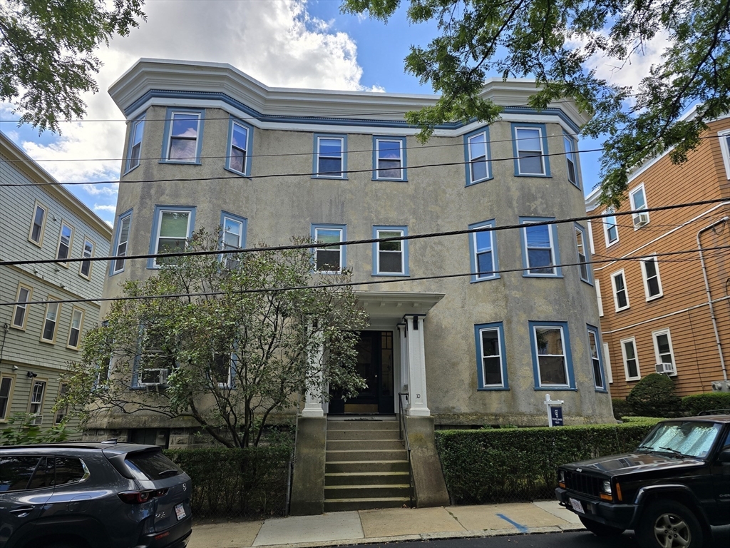 8-10 Chatham St # 4