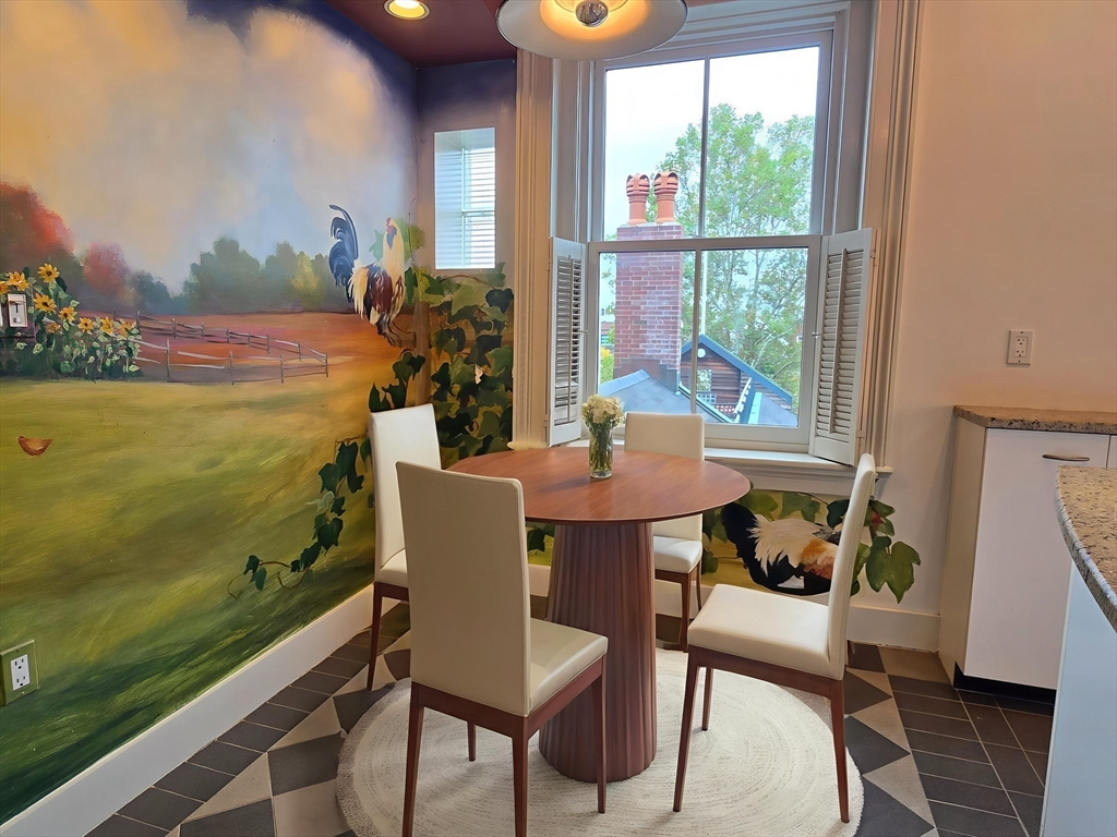 61 Otis St # 3