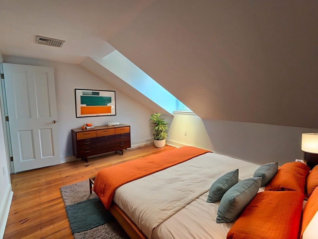 61 Otis St # 3