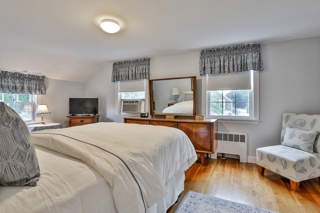 38 Norwich Circle, Medford