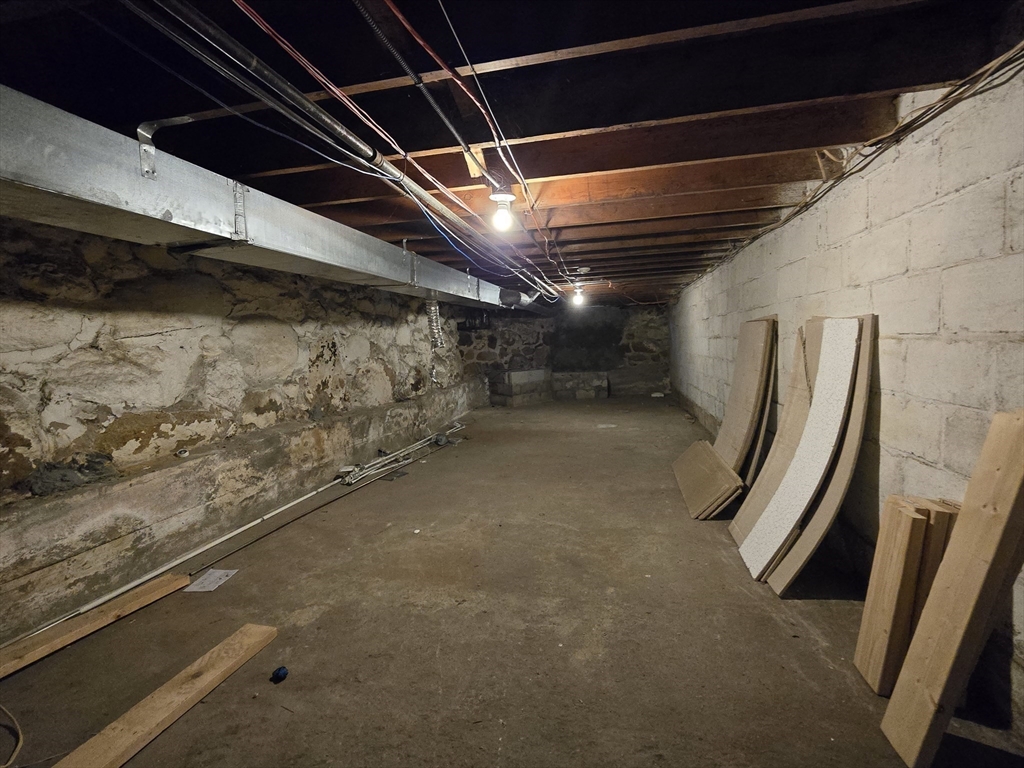 464-460 Massachusetts Ave