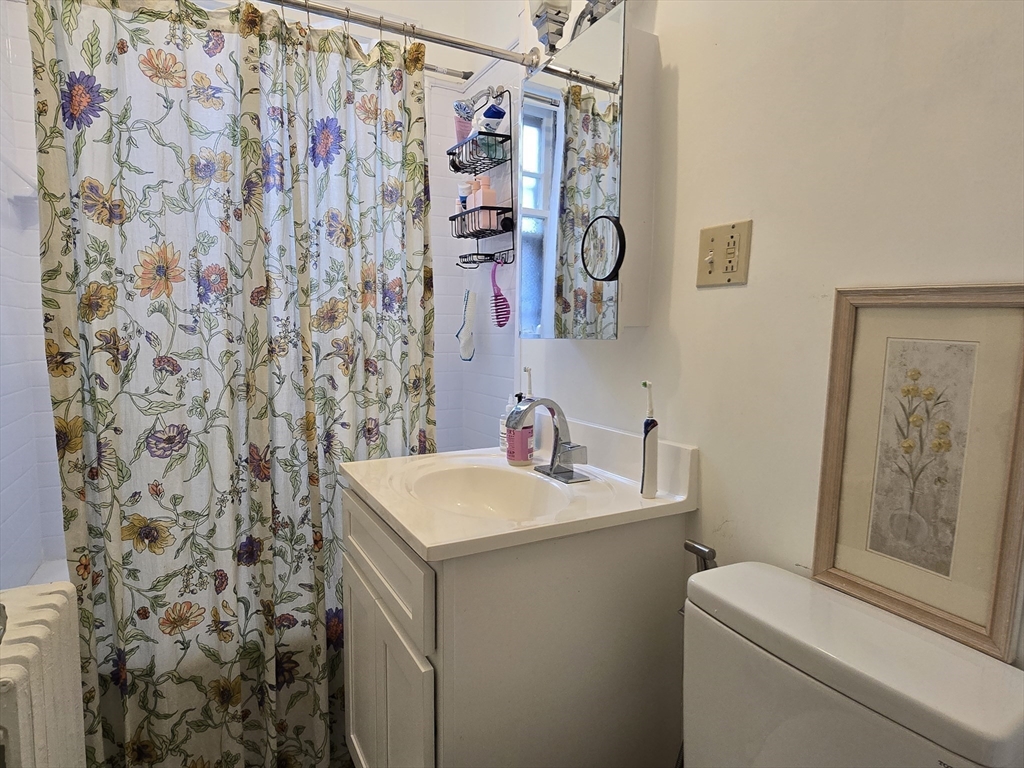 22 Concord Avenue # 11