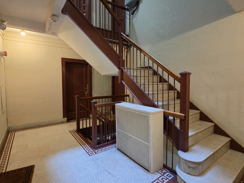 22 Concord Avenue # 11