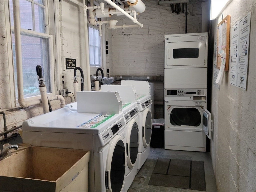 22 Concord Avenue # 11