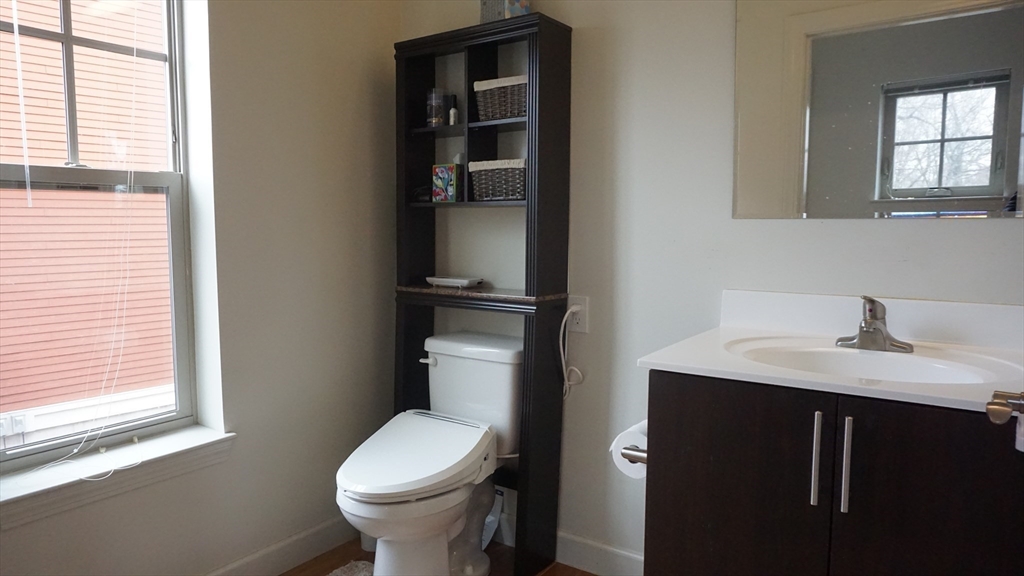 2009 Symmes Cir # 2009