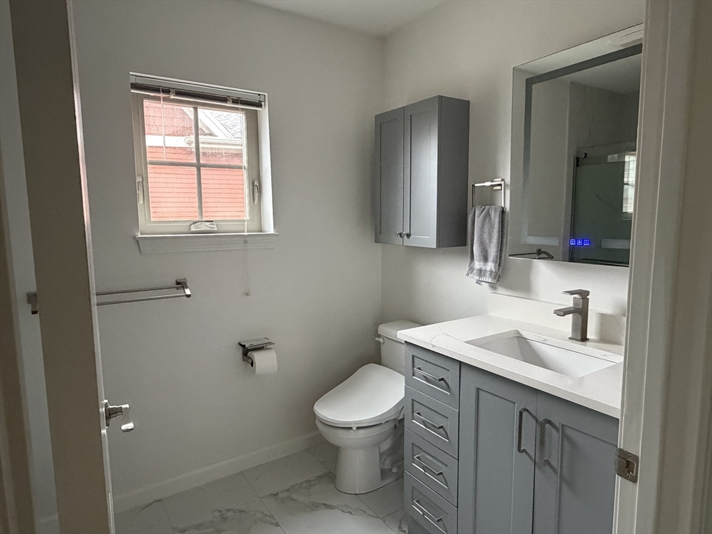 2009 Symmes Cir # 2009