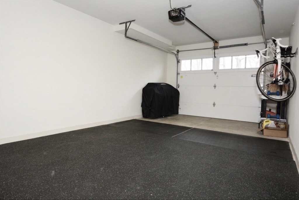 2009 Symmes Cir # 2009