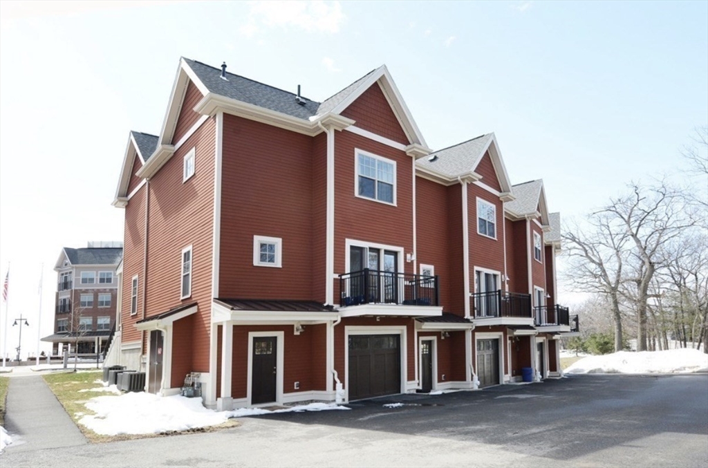 2009 Symmes Cir # 2009