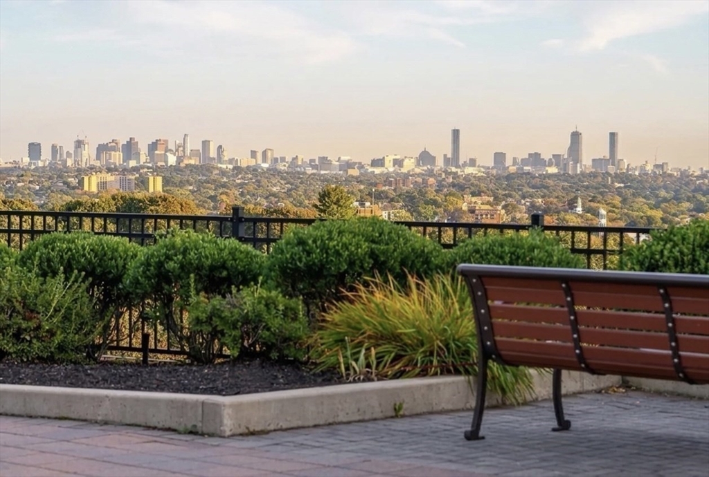 2009 Symmes Cir # 2009