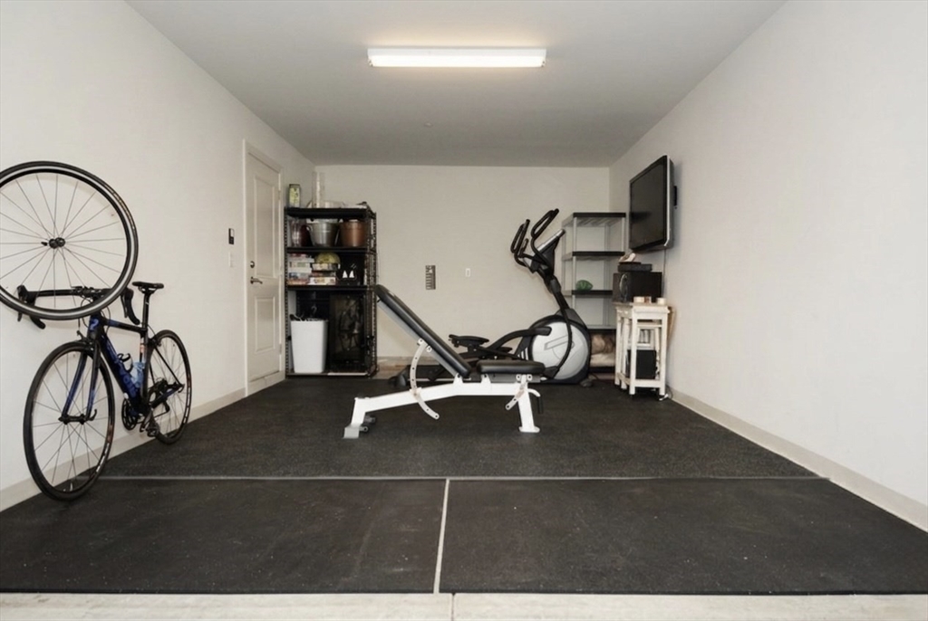 2009 Symmes Cir # 2009