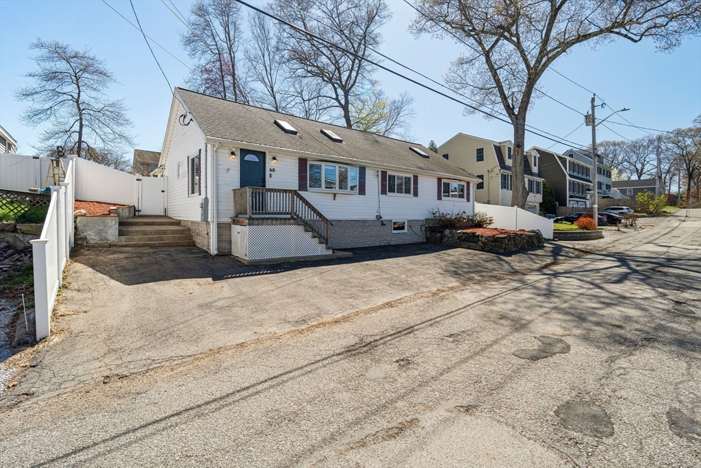 68 Marshall St