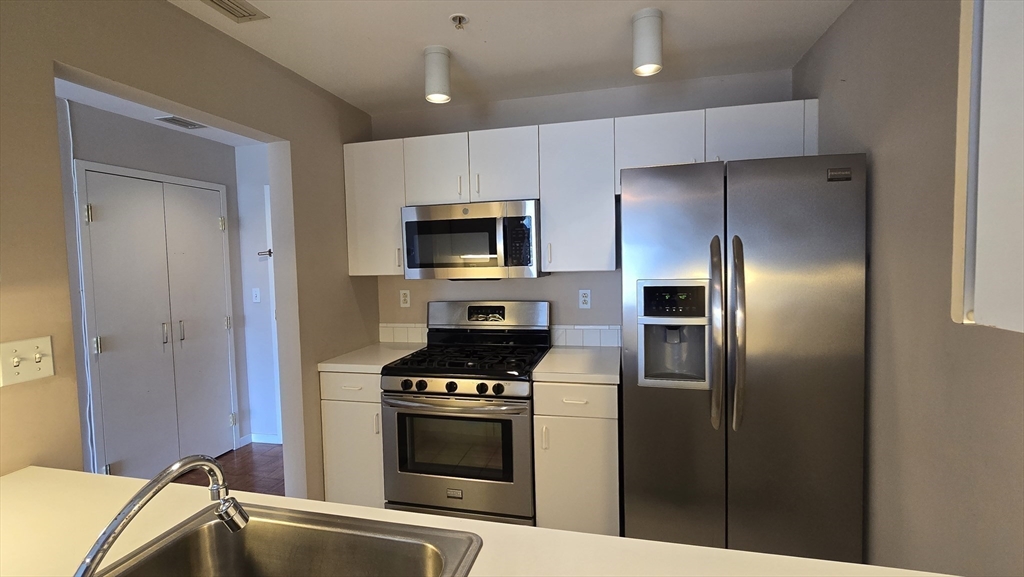 6 Canal Park # 708