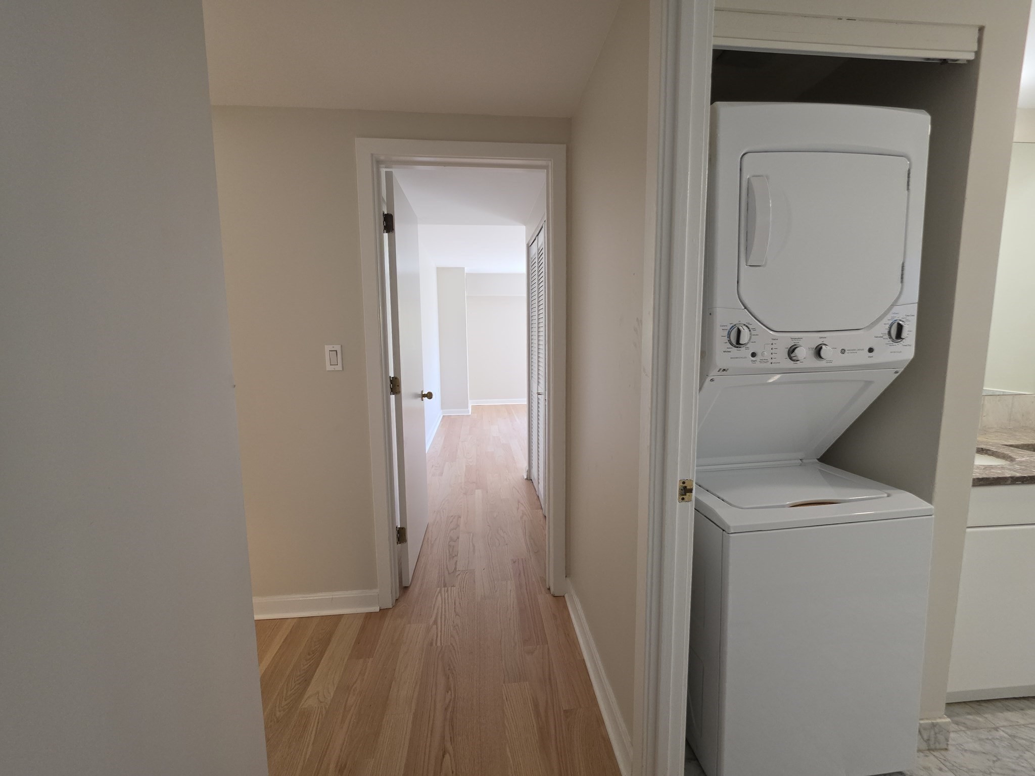 931 Massachusetts Ave # 303