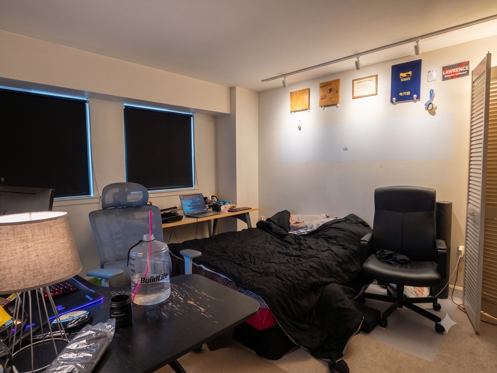 931 Massachusetts Ave # 303