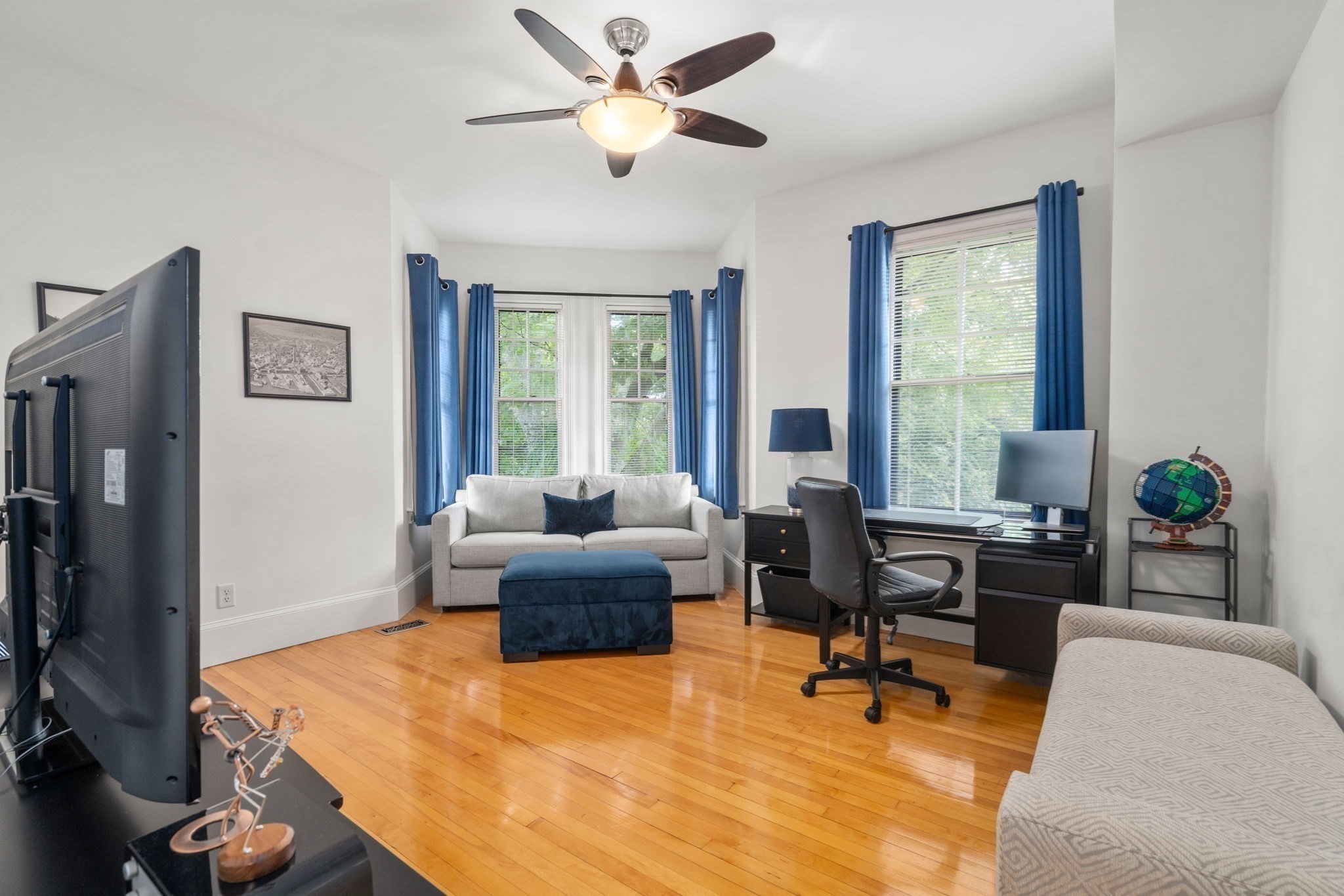 105 Pleasant St # 2