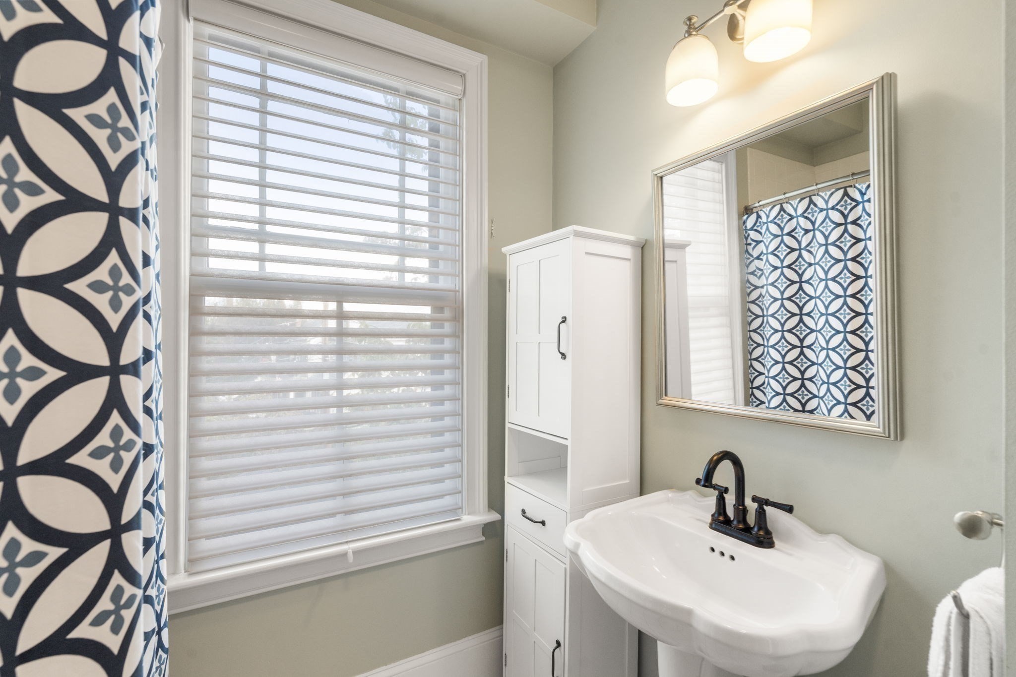 105 Pleasant St # 2