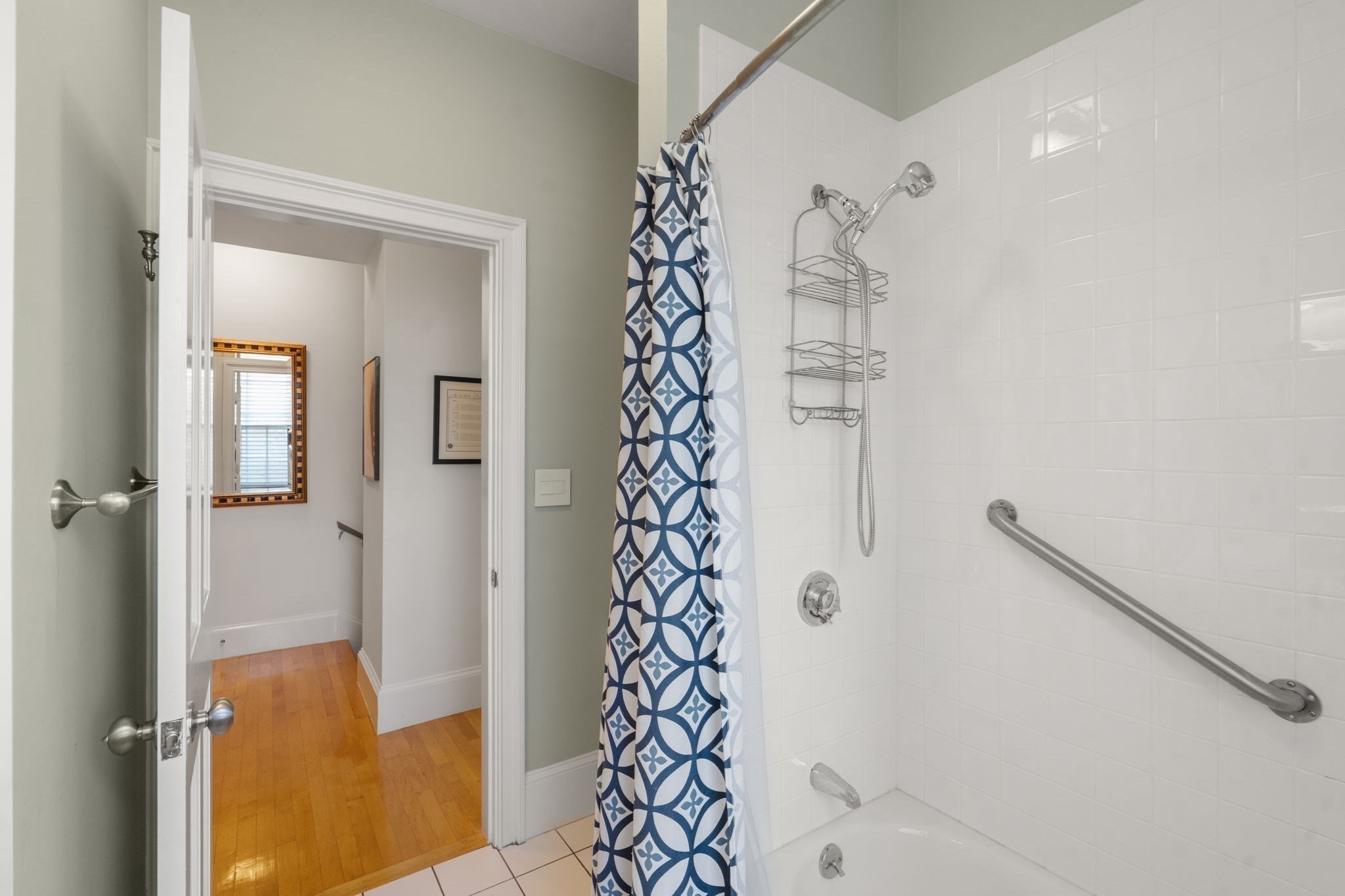 105 Pleasant St # 2